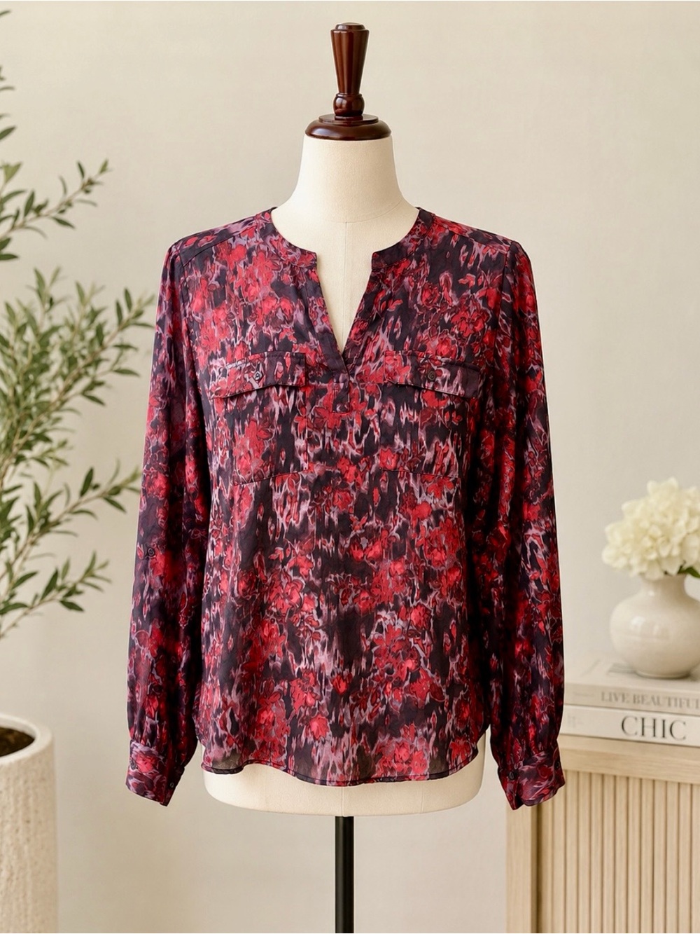 Simply Vera Vera Wang Red and Black Floral-Print Long Sleeve Blouse